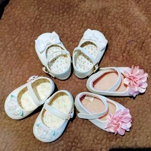 3 pairs of newborn shoes